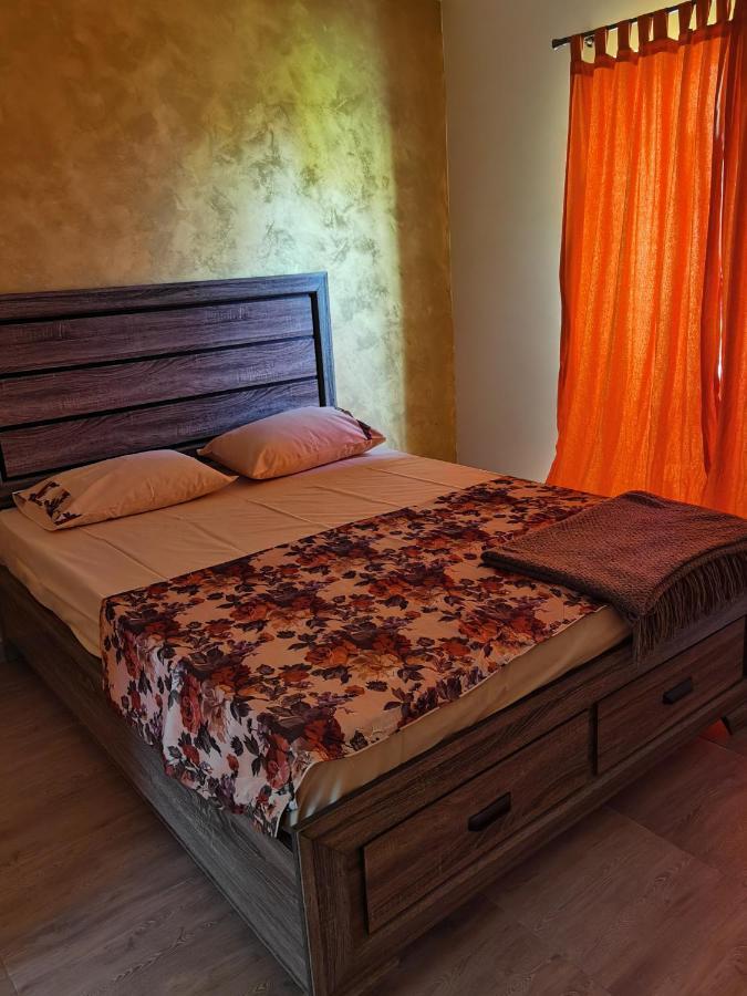 Milan Rooms Constanţa Exteriör bild